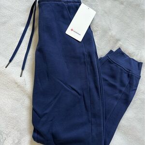 NWT Size 4 Lululemon Scuba HR Jogger